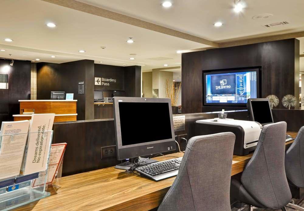 Courtyard By Marriott Jacksonville Airport/ Northeast Exterior photo