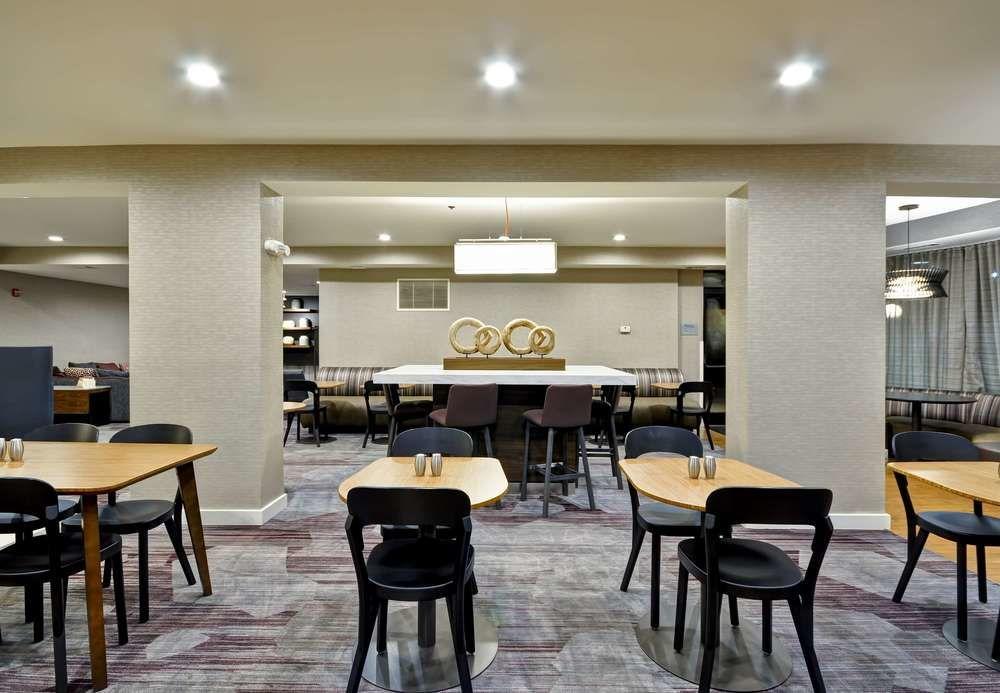 Courtyard By Marriott Jacksonville Airport/ Northeast Exterior photo